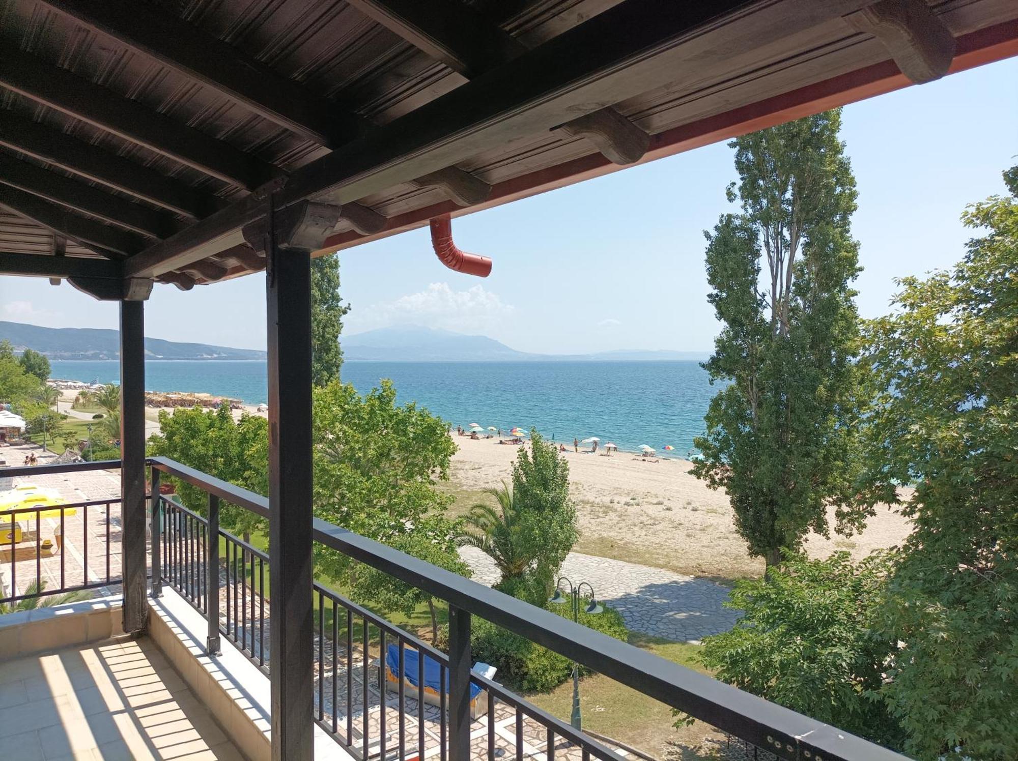 Kleanthis Blue Apartment Nea Vrasna Exterior photo