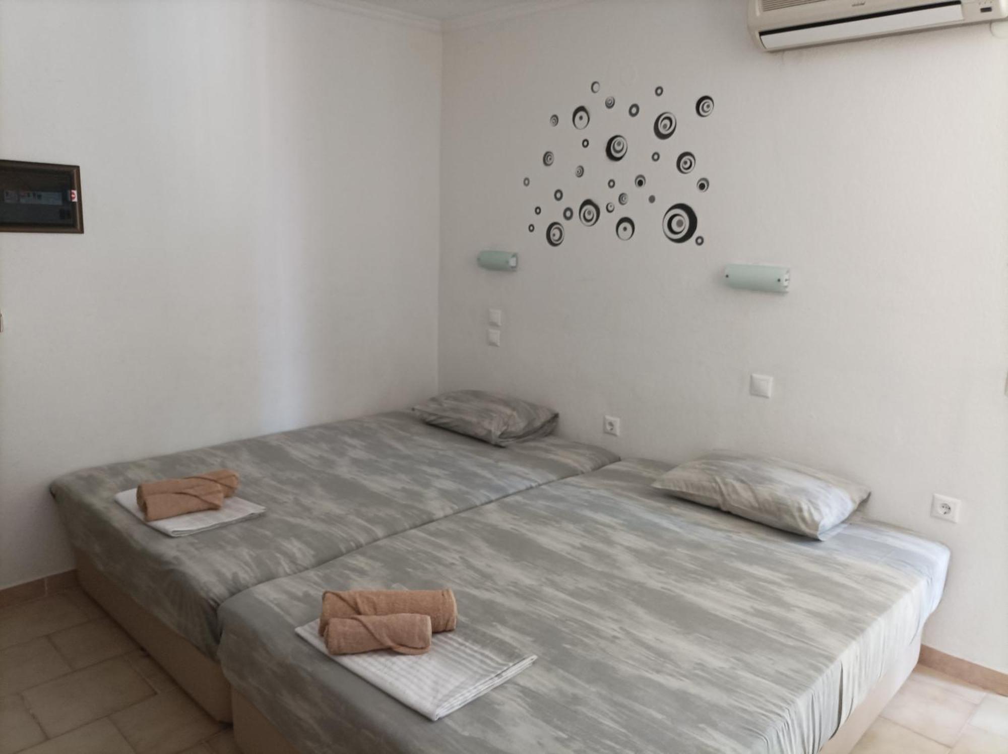Kleanthis Blue Apartment Nea Vrasna Exterior photo