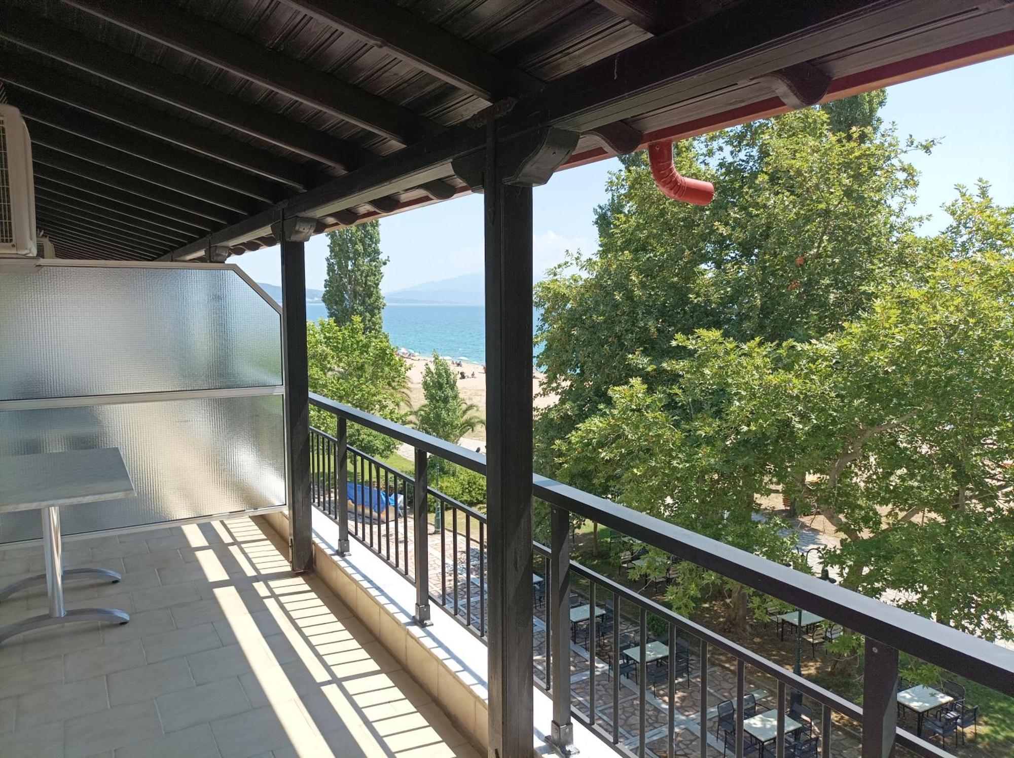Kleanthis Blue Apartment Nea Vrasna Exterior photo